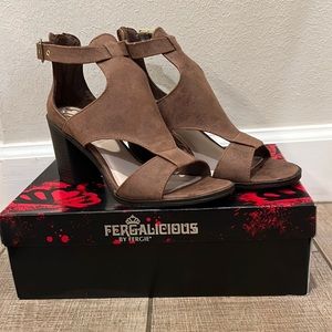 FERGALICIOUS by FERGIE size 8 brown heeled sandals with original box.